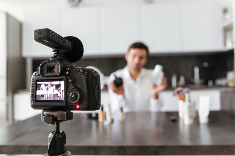 7 Ways to Expand Your Business with Content Marketing